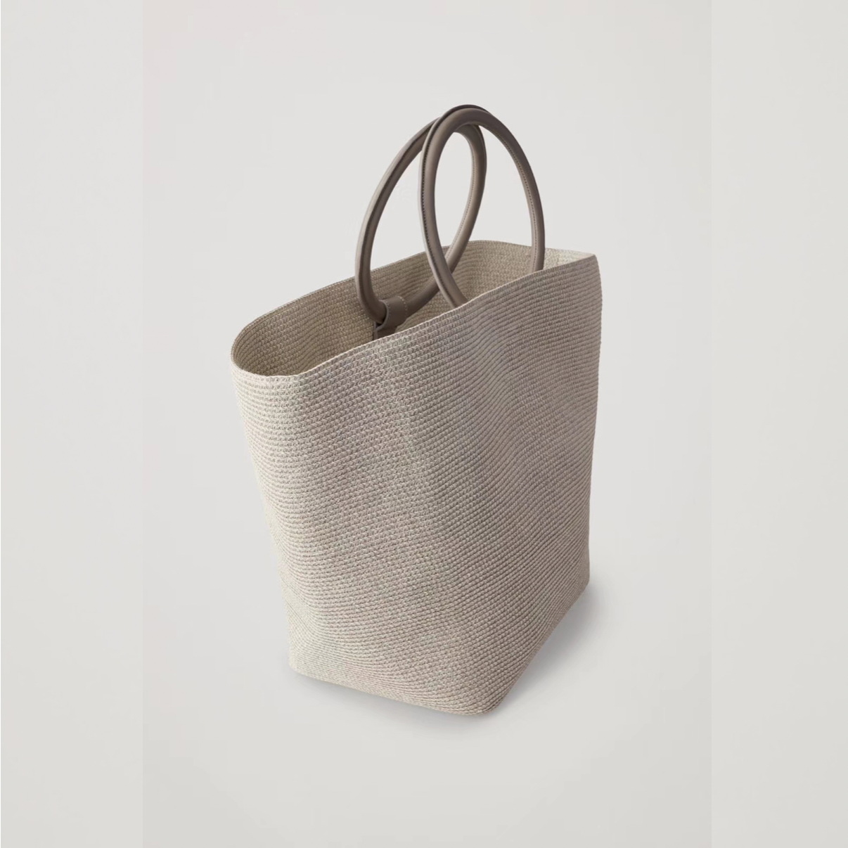 Henna Raffia Bag with Ring Handle - 2 Colors