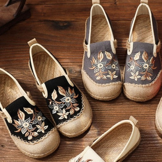 Johanna Vintage Floral Embroidery Moccasin Loafers