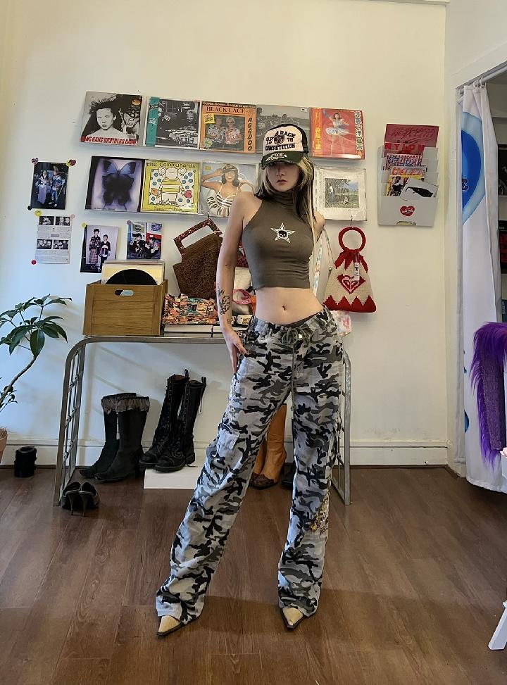 Kasey Harajuku Turtleneck Cropped Top - 2 Colors