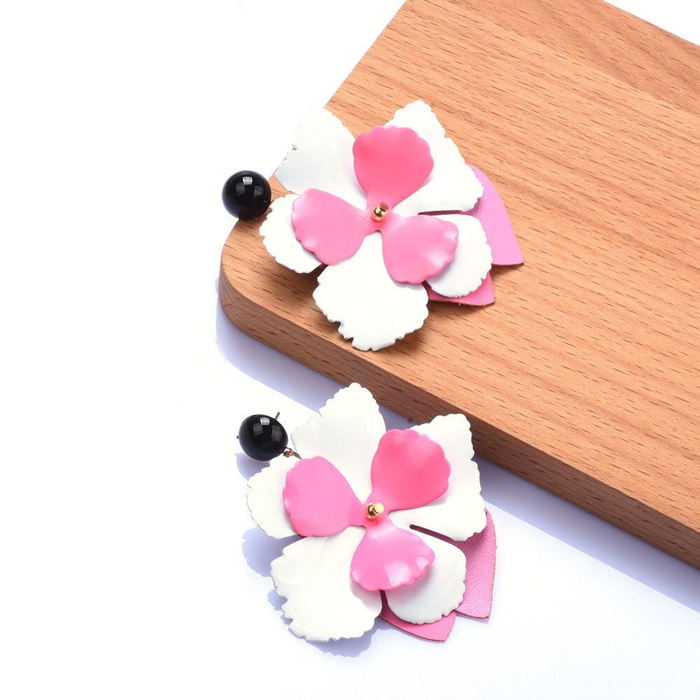 Lilian Big Flower Stud Earrings - 4 Colors