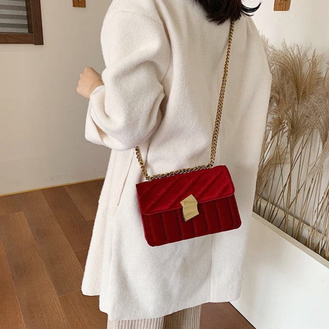 Lilith Luxe Velvet Chain Flap Bag - 4 Colors