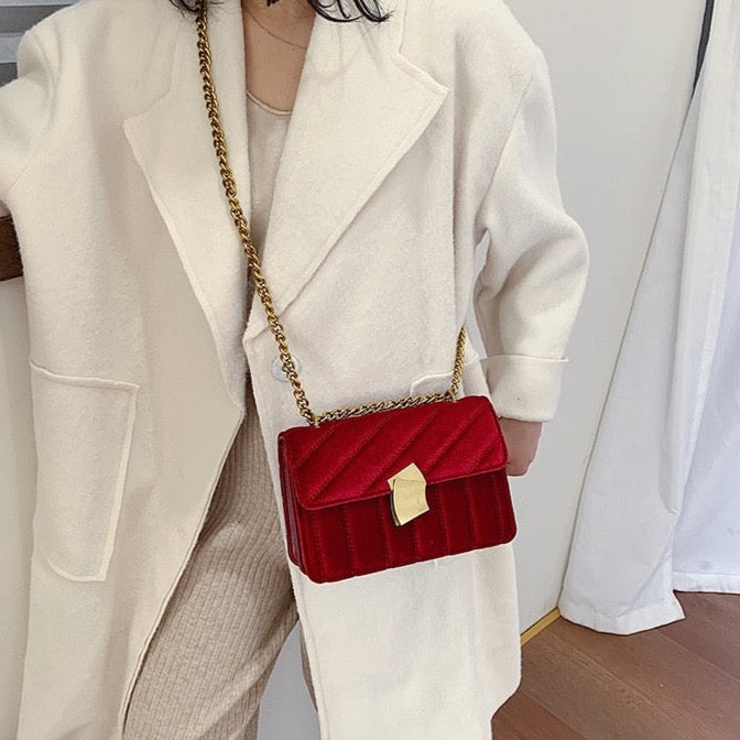 Lilith Luxe Velvet Chain Flap Bag - 4 Colors