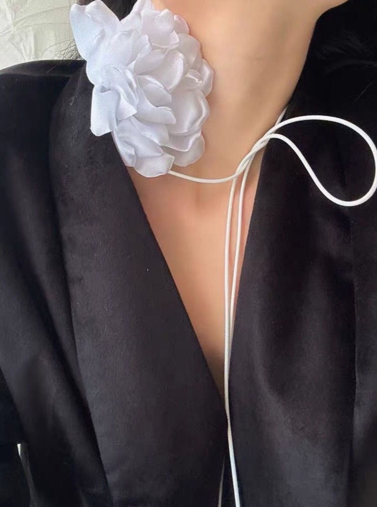 Linea Big Flower Corsage Chocker Necklaces - 4 Colors