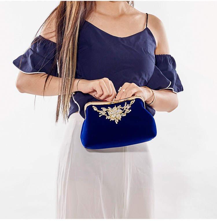 Diamond Flower Velvet Party Clutch Bag
