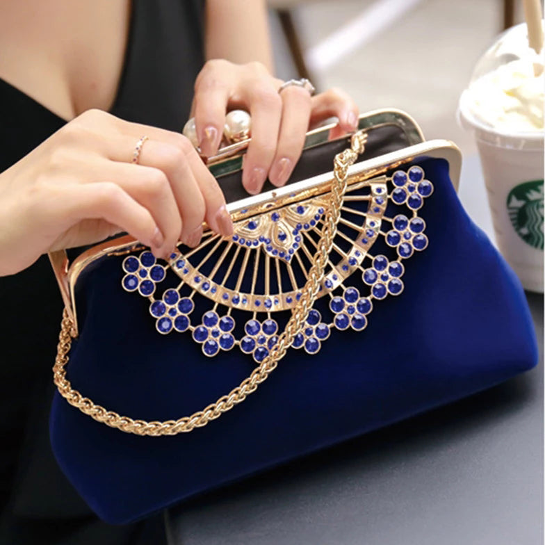 Gorgeous Diamond Flower Evening Clutch Bag