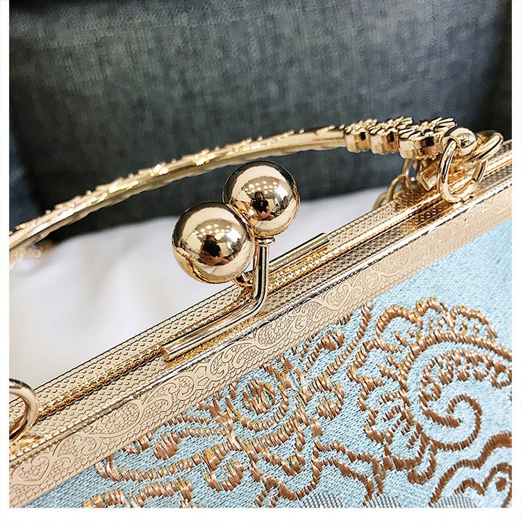 Stylish Hand Clutch Bag with Flower Embroidery