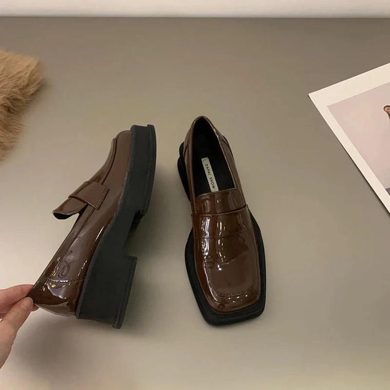 Maija Minimalist Platform Penny Loafers