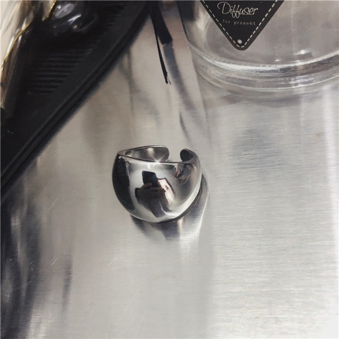 Minimalist Bubble Band Rings - Gold or Silver