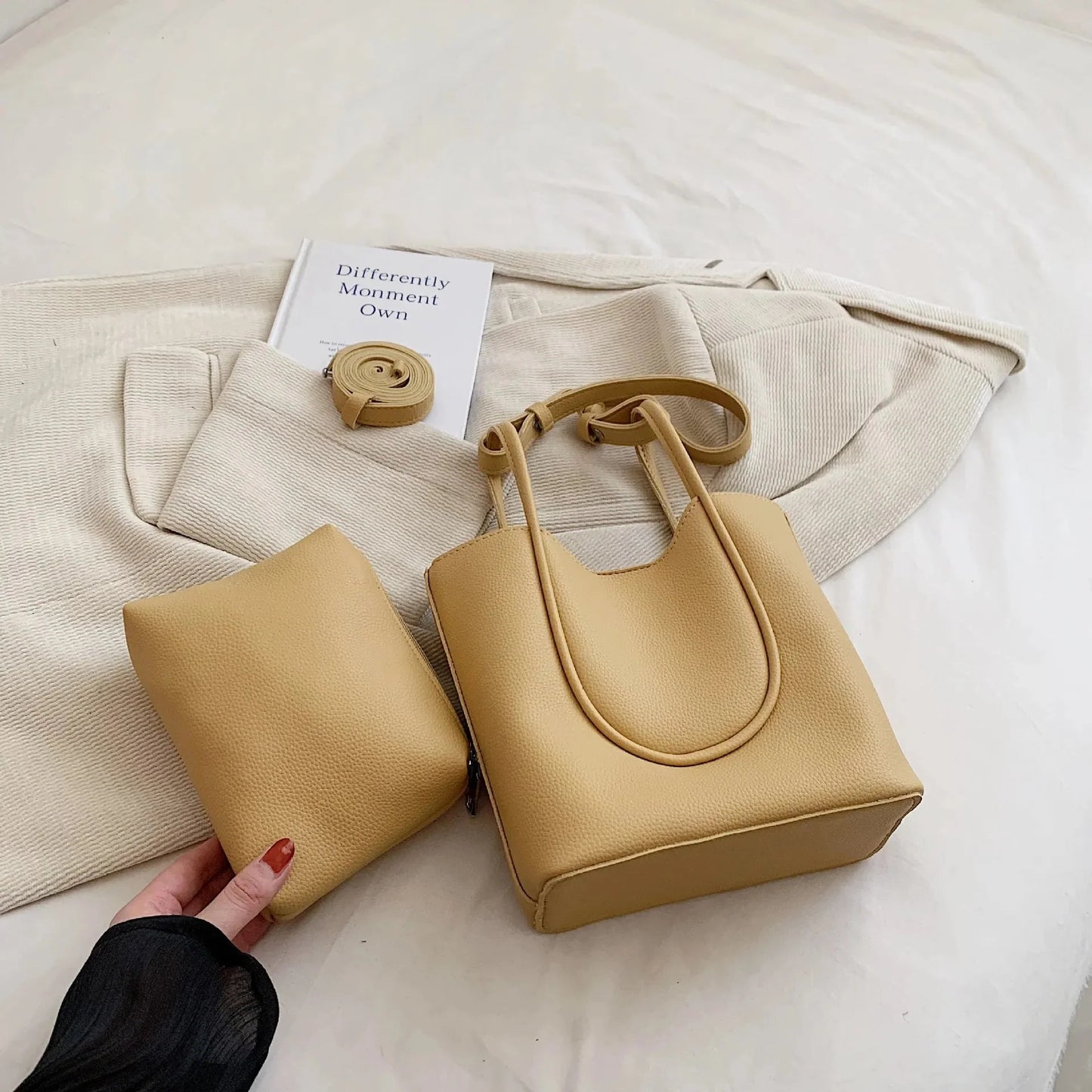 Minimalist U Bucket Bags -  4 Colors