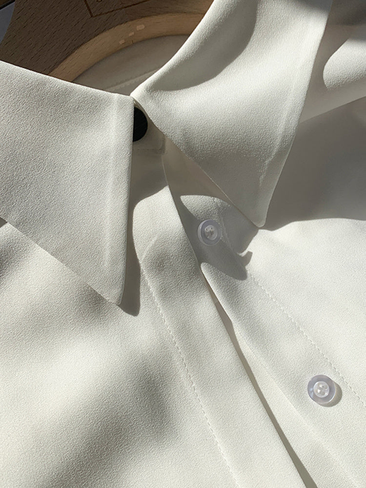 Nami Lantern Sleeve Blouse with Color Contrast Pleats