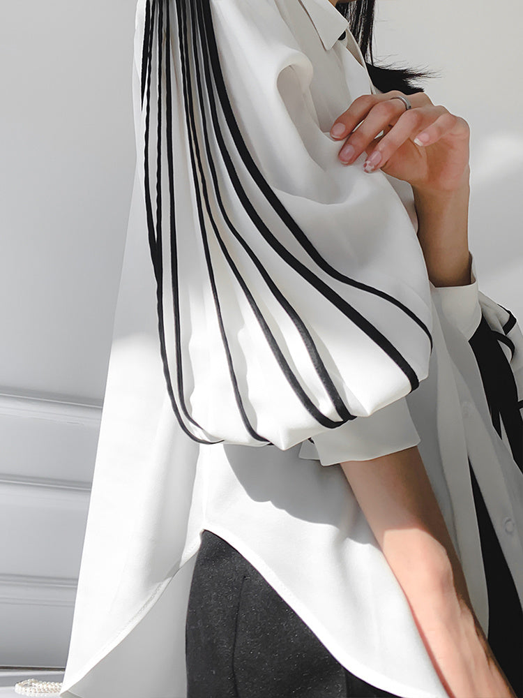 Nami Lantern Sleeve Blouse with Color Contrast Pleats