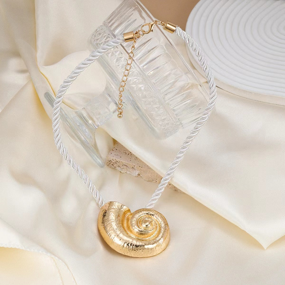 Nautilus Shell Pendant Choker Necklace
