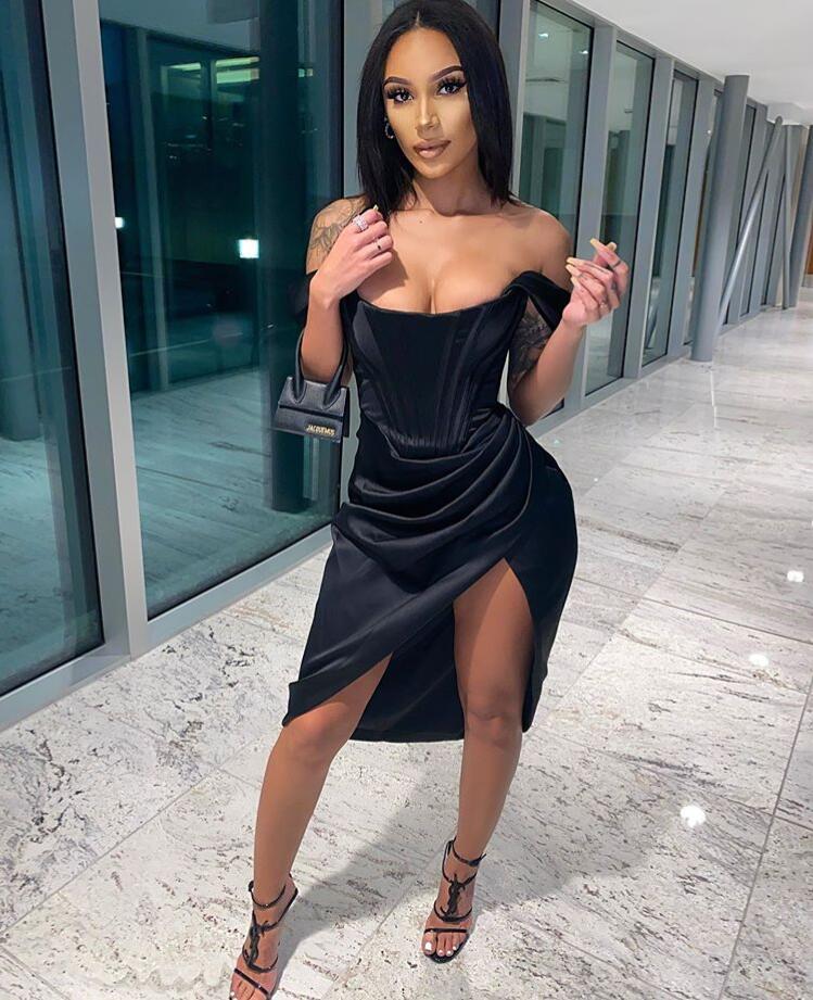 Runway Fashion Off-Shoulder Split Red Corset Dress