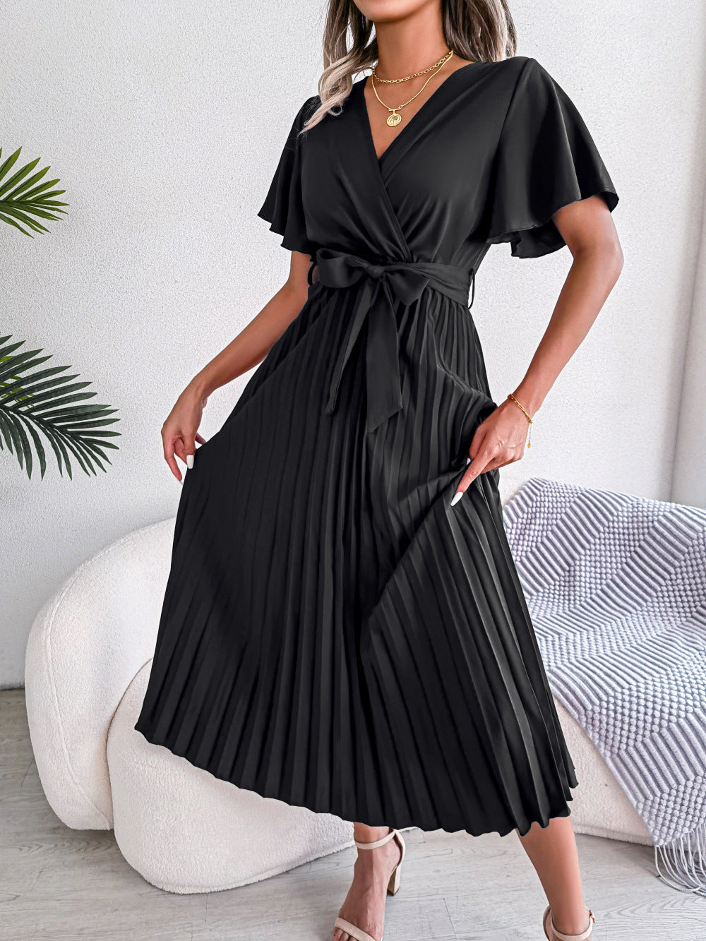 Cross V-Neck Pleated Dress