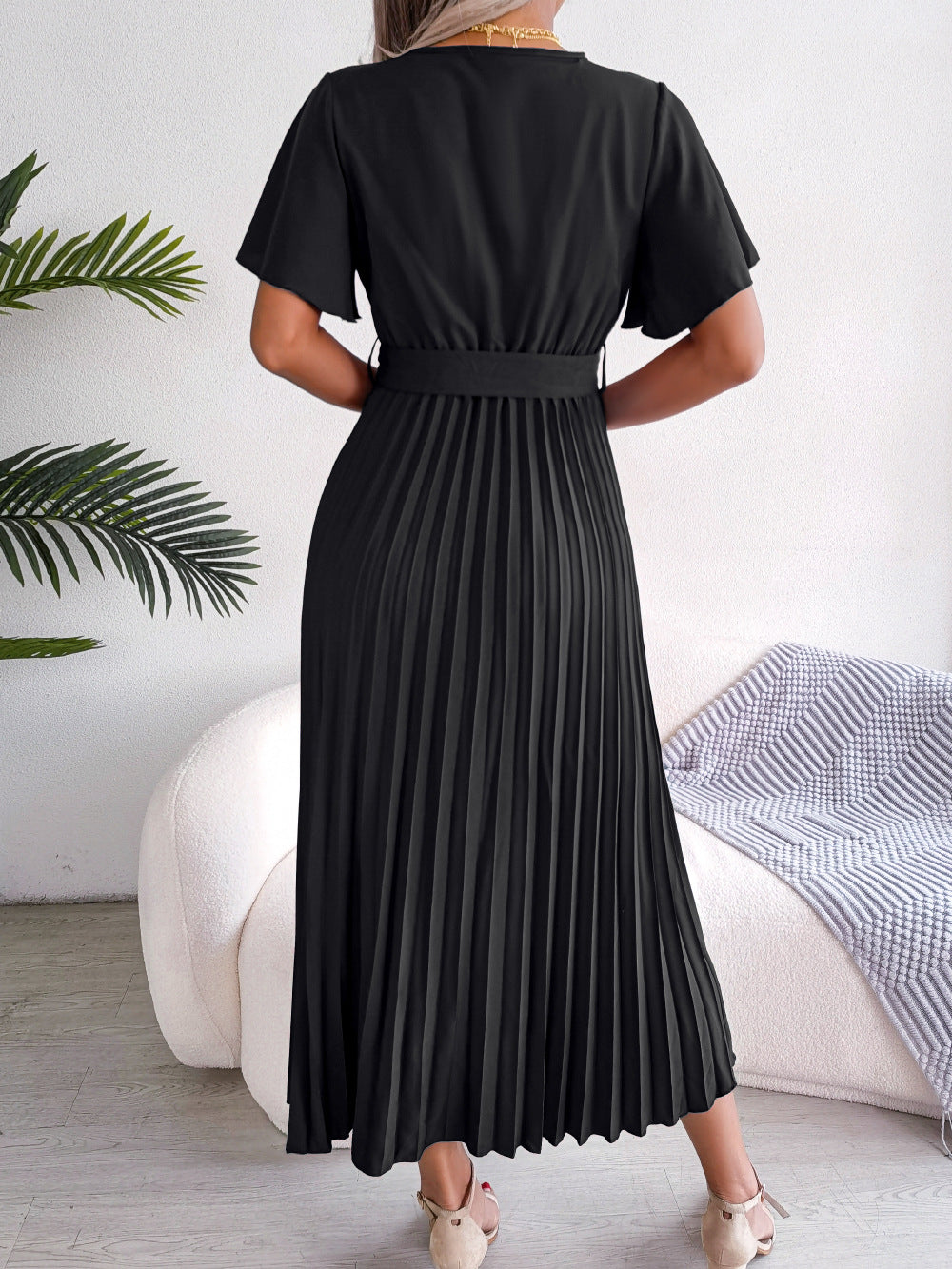 Cross V-Neck Pleated Dress