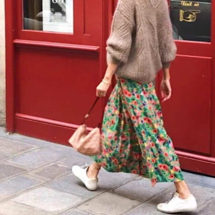 Lila Side Slit Floral Midi Skirts