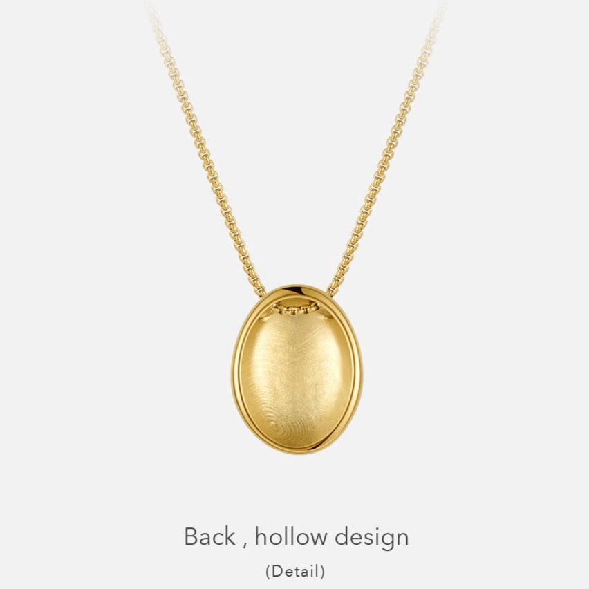 Penelope Pebble Shape Pendant Necklace - Gold or Silver