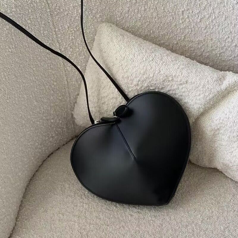 Pesca Heart Shoulder Bags - 2 Colors