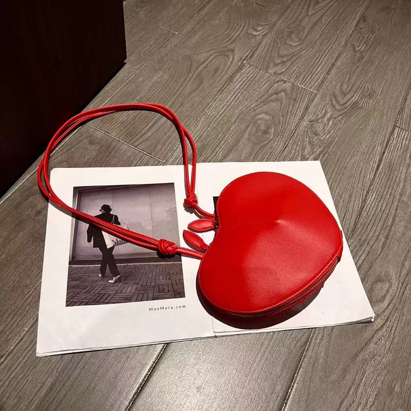 Pesca Heart Shoulder Bags - 2 Colors