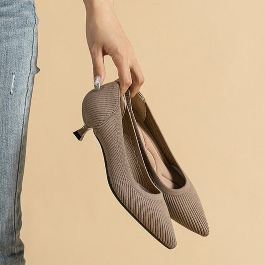 Ribbed Upper Basic Kitten Heel Pumps