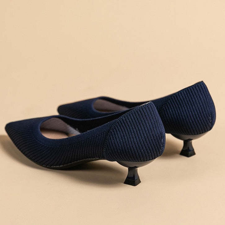 Ribbed Upper Basic Kitten Heel Pumps