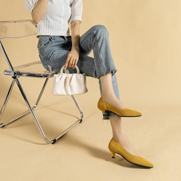 Ribbed Upper Basic Kitten Heel Pumps