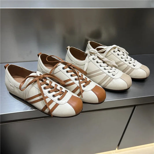 Eline Round Toe Leather Lace-up Flat Sneakers