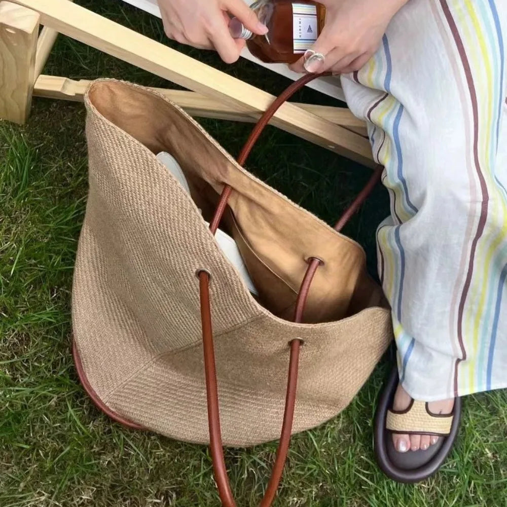 Elkin Large Minimalist Casual Straw Tote