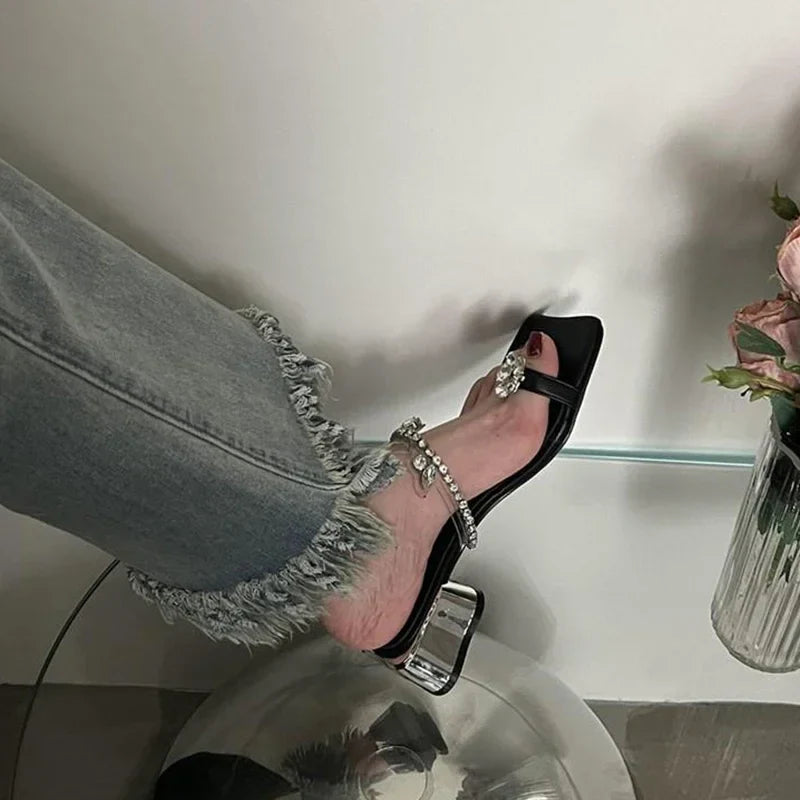 Prairie Crystal Flower Toe Post Slippers