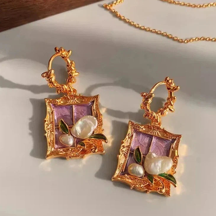 Vintage Pearl Gold Baroque Frame Flower Earrings & Necklace