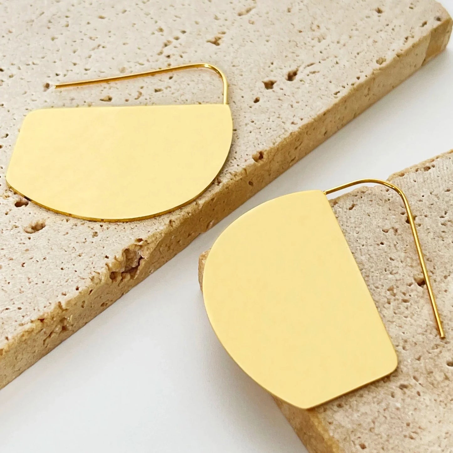 Inara Large Geometry Disc Hook Earrings