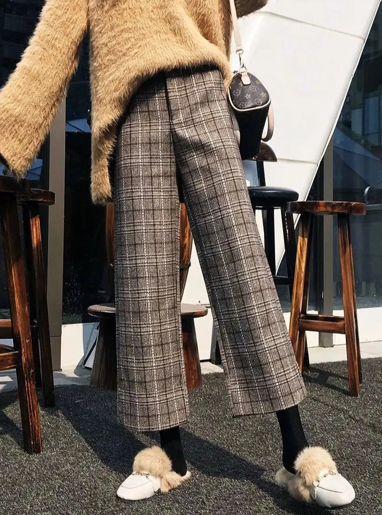 Jamie Woolen Plaid Cropped Pants