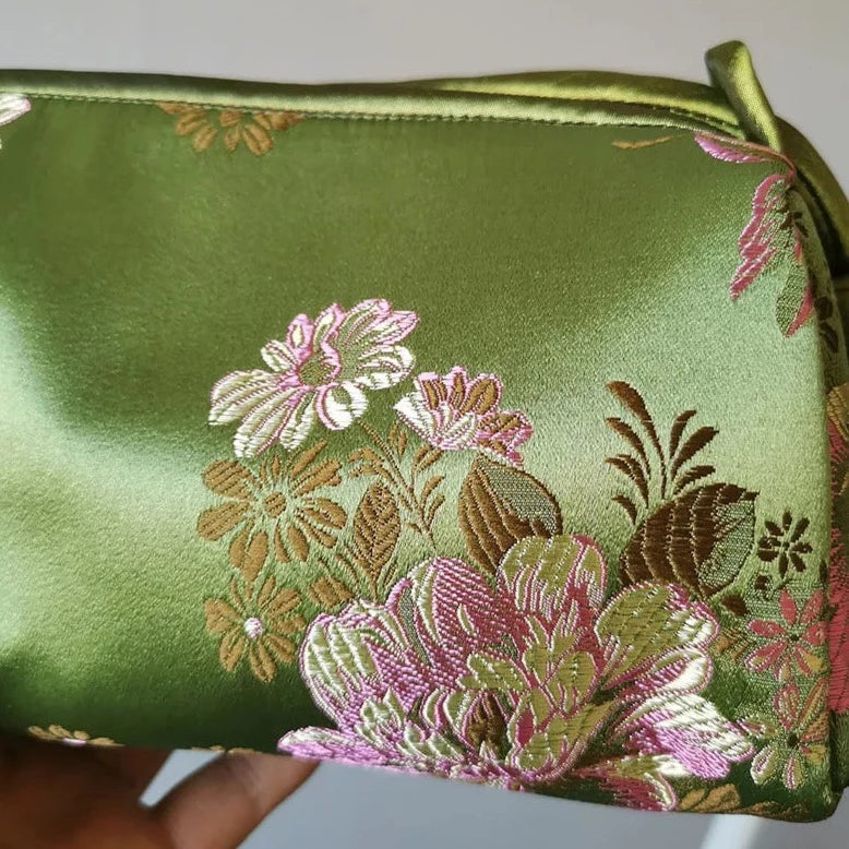 Kexin Silk Embroidery Cheongsam Mini Tote