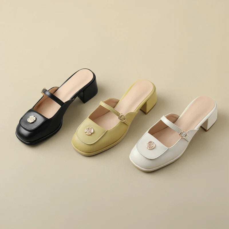 Loran Retro Round Toe Mule Pumps