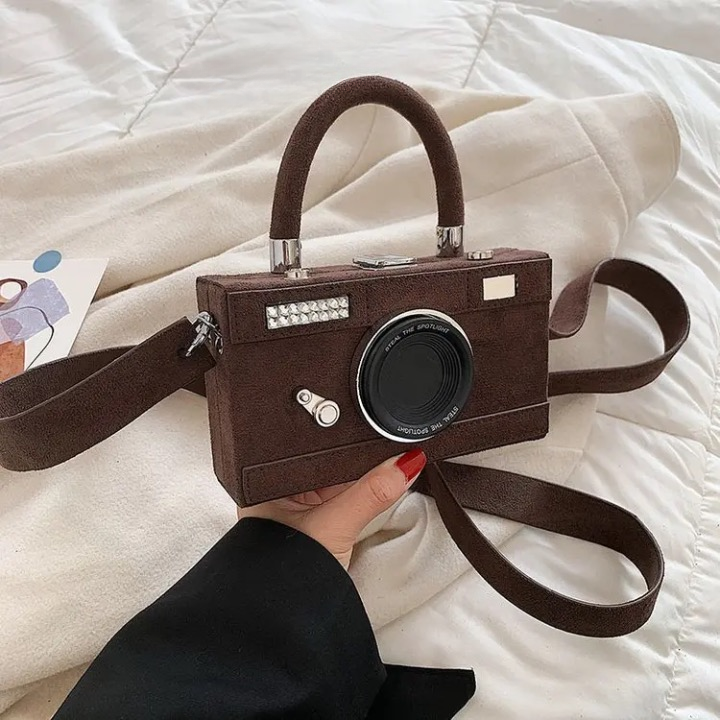 Amika Retro Camera Shape Mini Bags