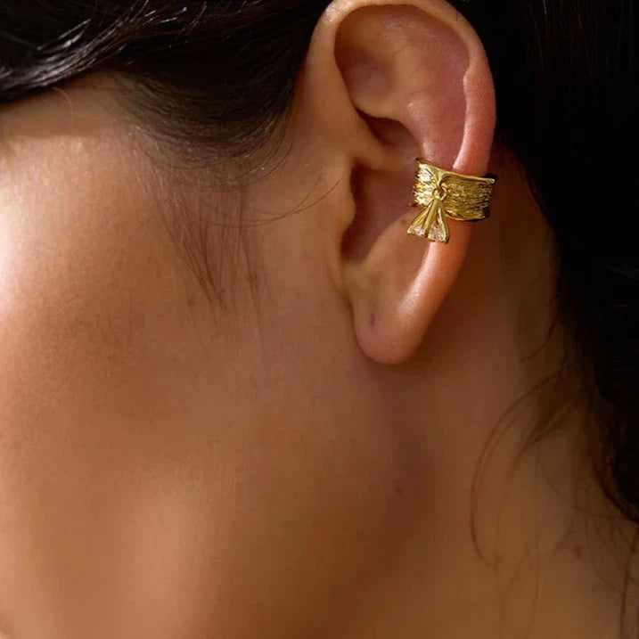 Luxury Cubic Zirconia Pendant Ear Clip