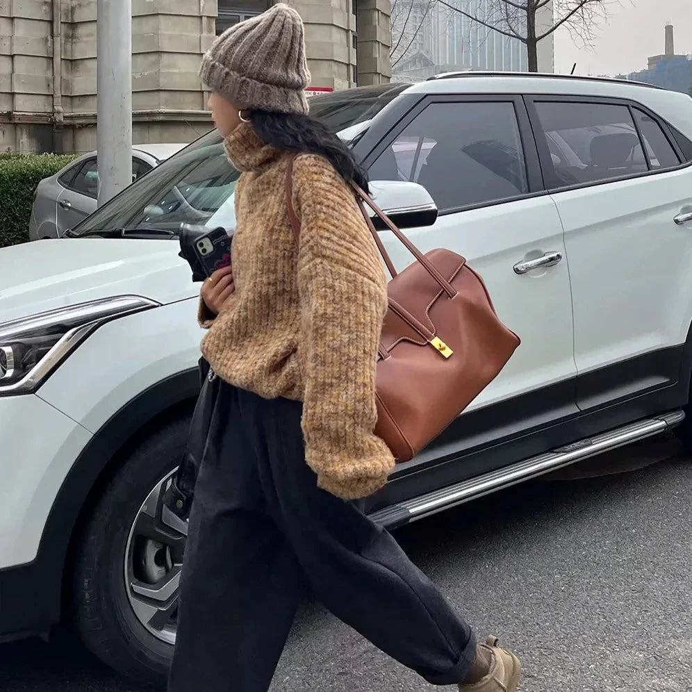 Chic Pleated Woolen Newsboy Pants