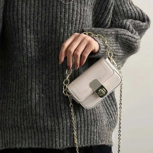 Hessa Micro Chain Crossbody Bags - 5 Colors