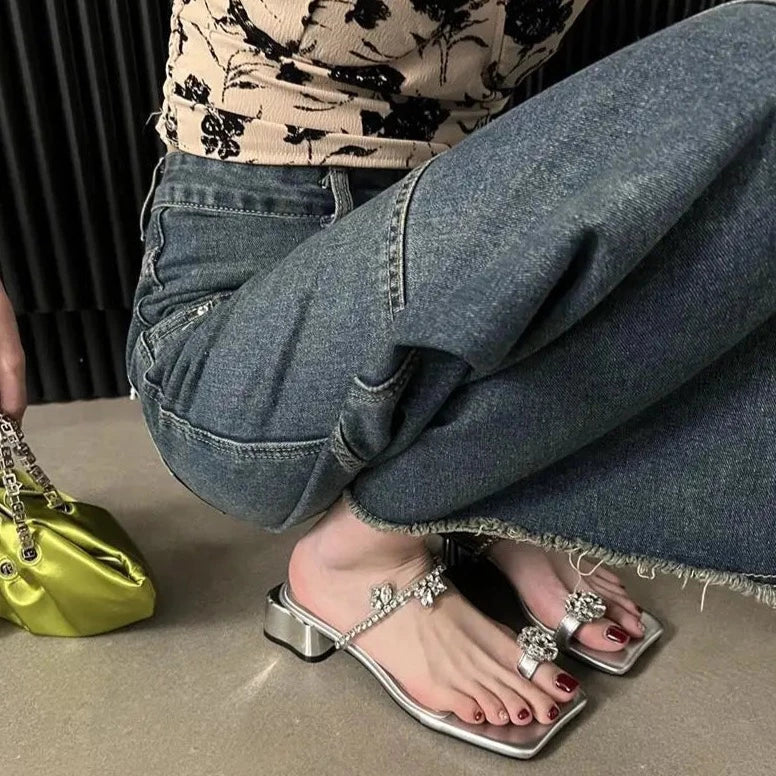 Prairie Crystal Flower Toe Post Slippers