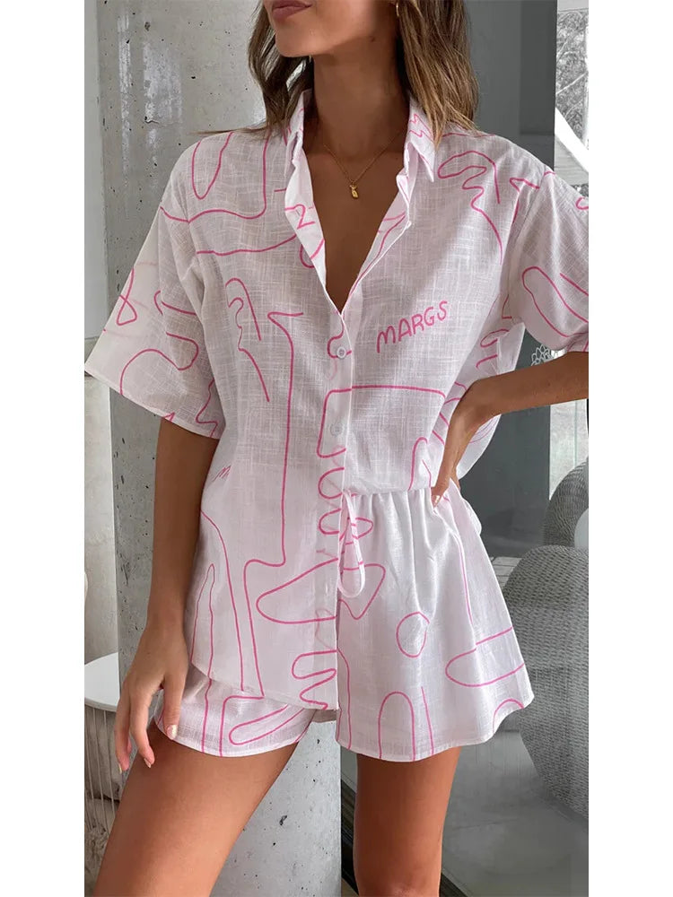 Zinnia Casual Line Drawing Print Shirts & Shorts Set