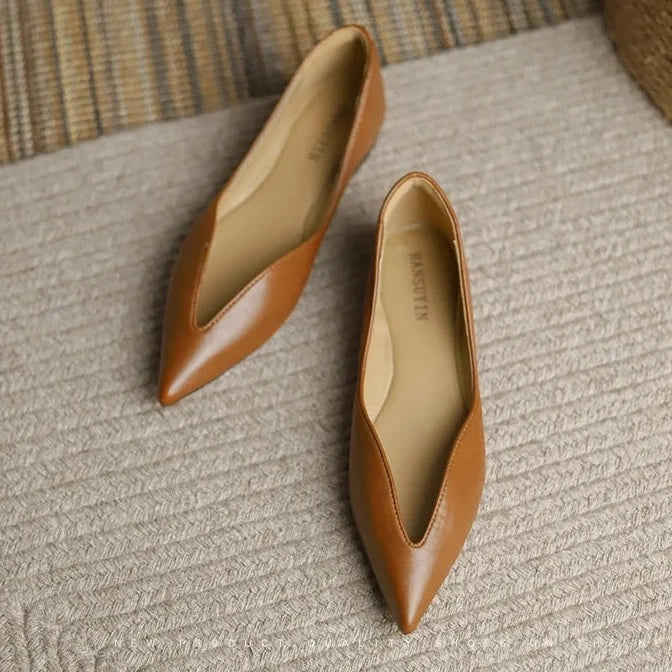 Joplin Tulip Pointed Toe Flats
