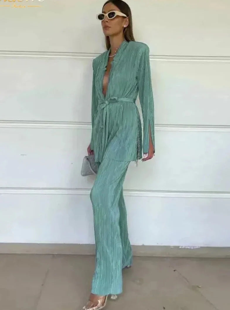Clarie Pleated Flowy Suit