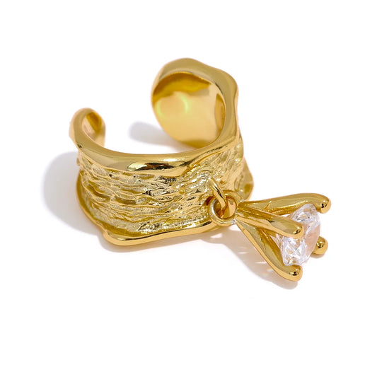 Luxury Cubic Zirconia Pendant Ear Clip