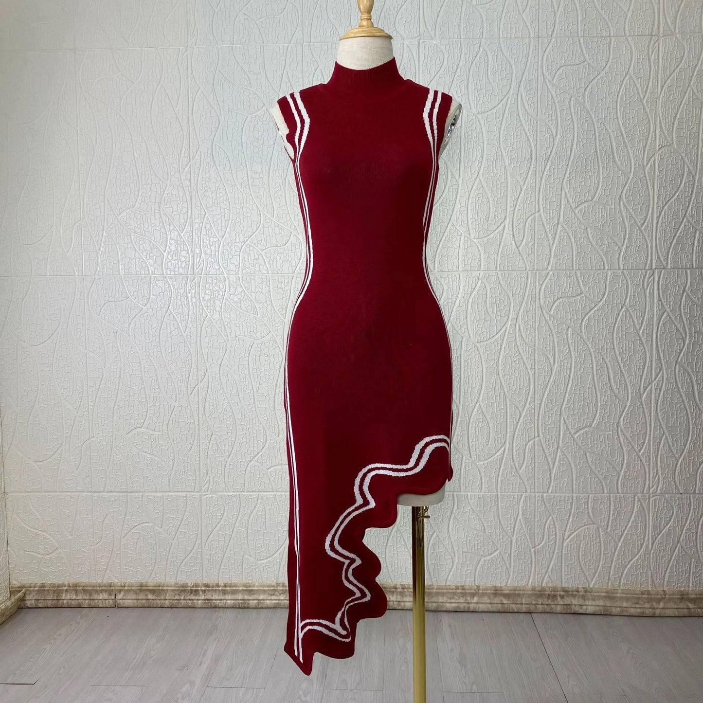 Mairi Irregular Cut Sleeveless Dress