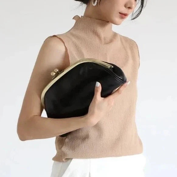 Aki Vintage Faux Leather Coin Clutch Bag