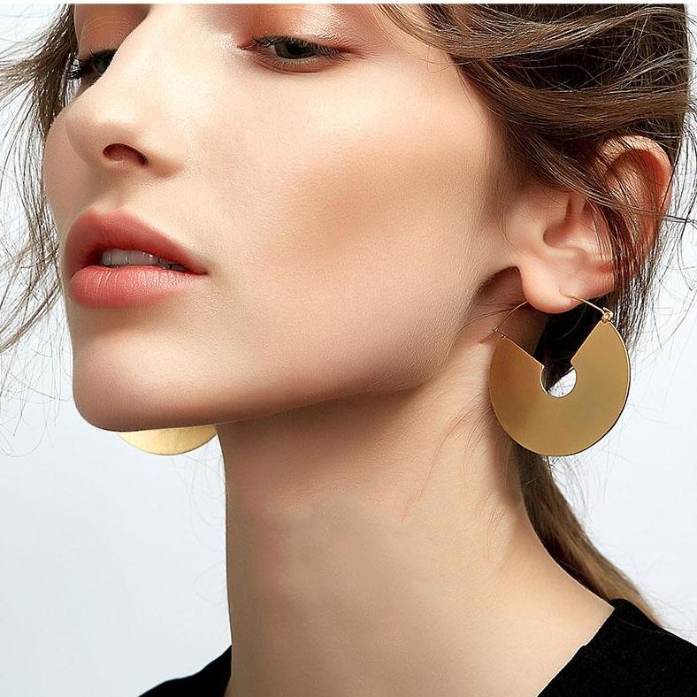 Sami Matte Disk Brass Hoop Earrings