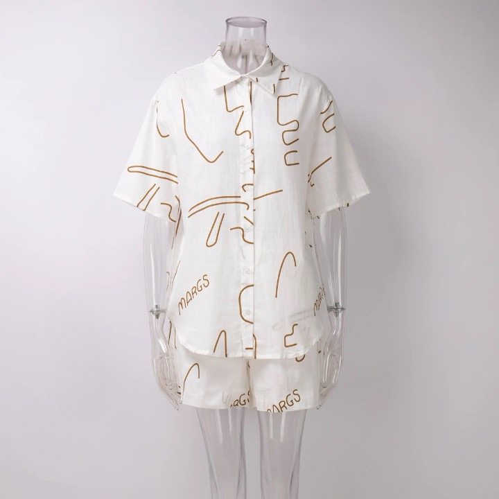 Zinnia Casual Line Drawing Print Shirts & Shorts Set