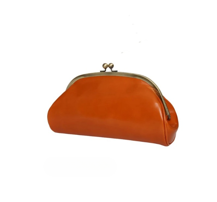 Aki Vintage Faux Leather Coin Clutch Bag