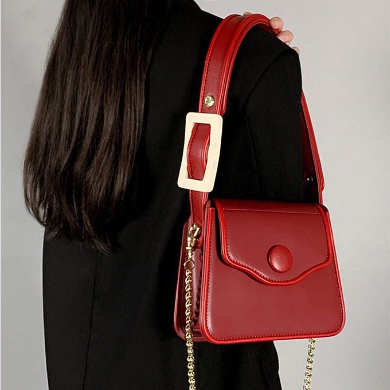 Scarla Retro Button and Chain Shoulder Bag