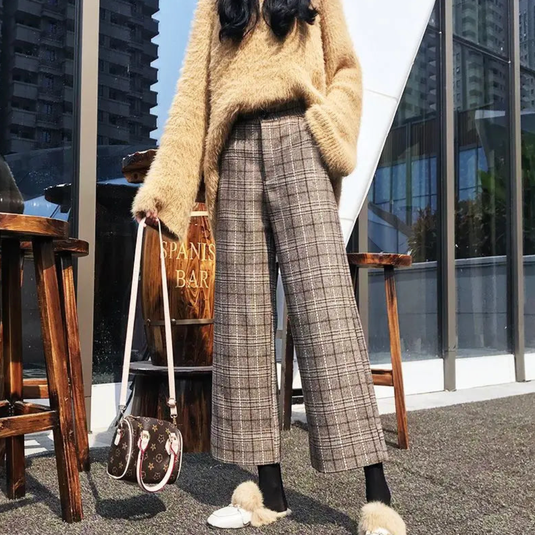 Jamie Woolen Plaid Cropped Pants